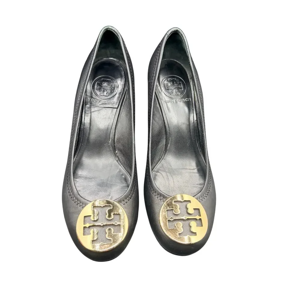 Tory Burch Black Leather Wedge Pumps Gold Logo Size 6.5